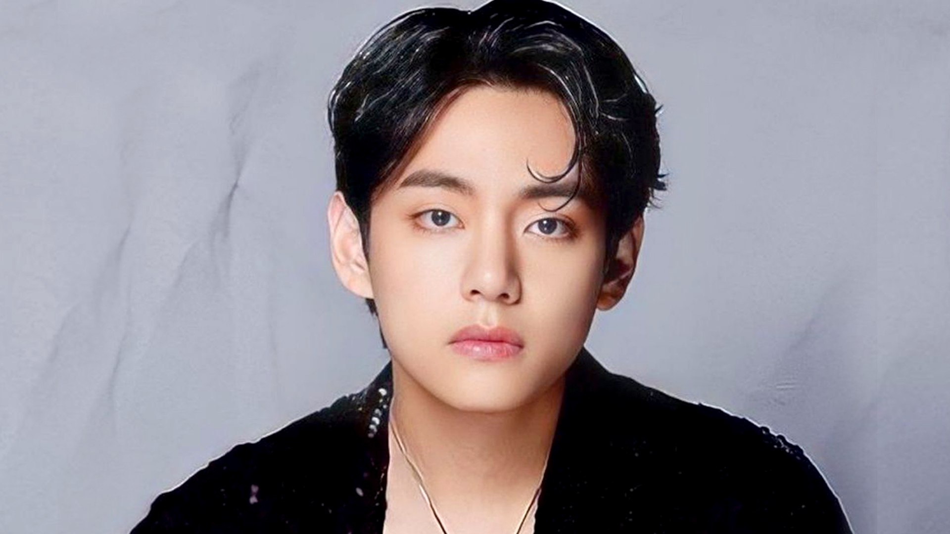 ⁣BTS's V (Kim Taehyung) Surpasses 14 Million Followers on Spotify