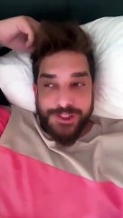 Enis Arıkan a reproché à ses fans qui sont venus chez lui pour prendre des photos：Honte à vous