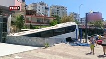 Mersin'de freni boşalan otobüs markete girdi