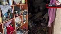 Bursa'da tonlarca çöpün bulunduğu evde temizleme çalışması başlatıldı