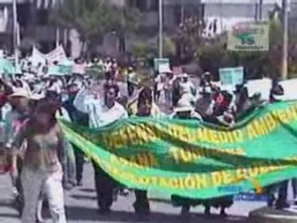 PROTESTAN CONTRA MINERA_MOQUEGUA