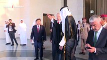 Cumhurbaşkanı Recep Tayyip Erdoğan, Katar'da resmi törenle karşılandı