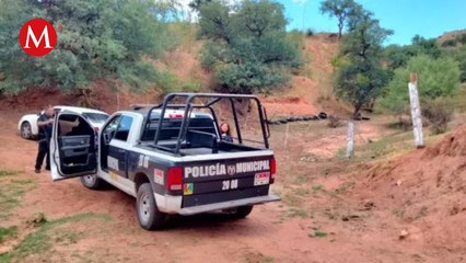 Télécharger la video: Madres Buscadoras localizan cuerpo en fosa clandestina en Sonora