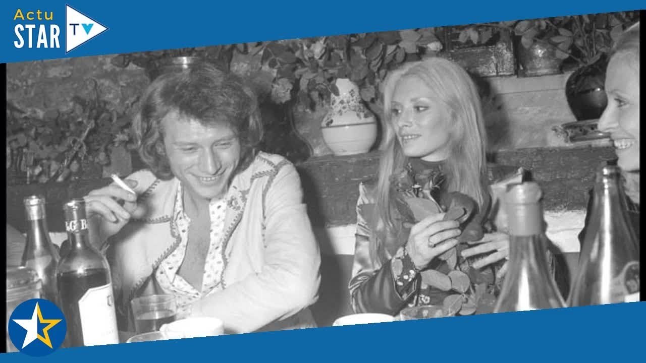 Johnny Hallyday : Jean-Marie Périer se lâche sur l’une des ex du chanteur