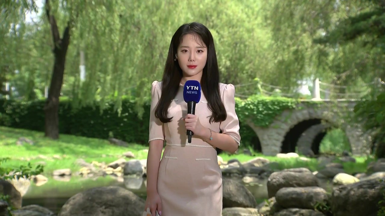 [날씨] 전국 곳곳 폭염특보, 온열 질환 유의...내륙 소나기 / YTN