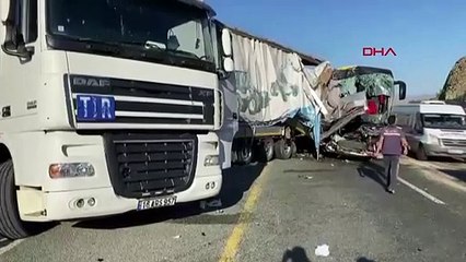 1 mort, 34 blessés dans le bus en collision avec un camion à Elazig
