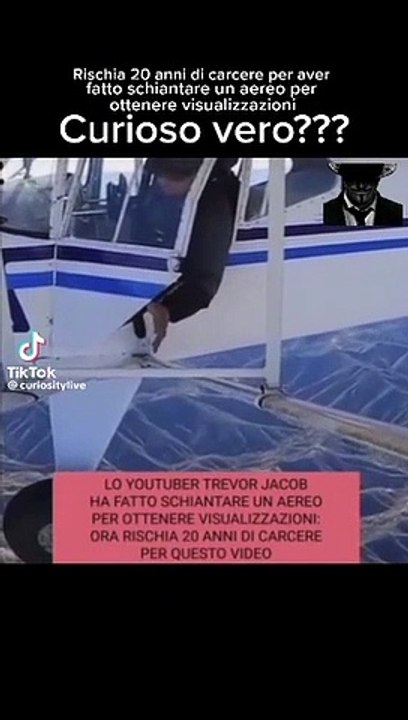 Fa precipitare di proposito l'aereo per farsi conoscere su YouTube