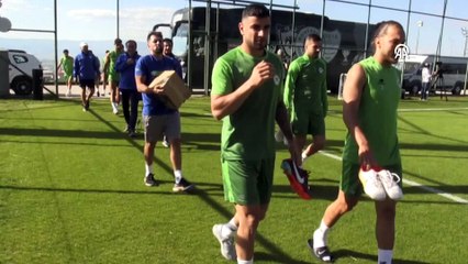 ERZURUM- Konyaspor, geçen yılki başarıyı koruyup ligi üst sıralarda bitirmeyi hedefliyor