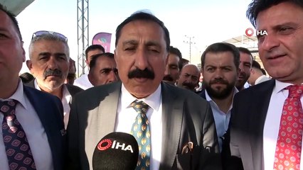 Van'da Gevdan Aşireti Düğününde 6 Milyon TL Değerinde Takı Takıldı