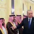AKP'li Cumhurbaşkanı Erdoğan oğlu Bilal Erdoğan'ı Suudi Arabistan veliaht prensiyle tanıştırdı