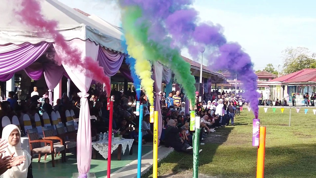 HARI SUKAN 1