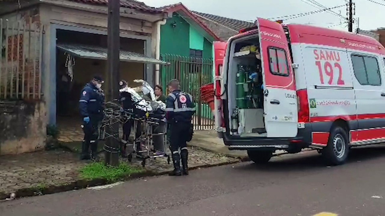 Mulher que estava inconsciente desde ontem é socorrida pelo Samu