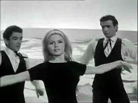 Brigitte Bardot danse sur Bonnie and Clyde