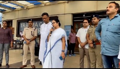 বিজেপি আগে একটা বালতি উলটে দেখাক, তারপর সরকার উল্টাবে, খোঁচা মুখ্যমন্ত্রীর | Oneindia Bengali