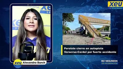 Choca trailer con puente peatonal en la Veracruz-cardel