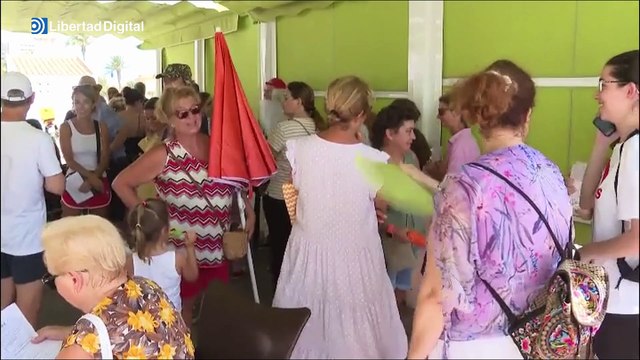 Colas a las puertas de las oficinas de Correos a menos de 48 horas de que finalice el plazo.