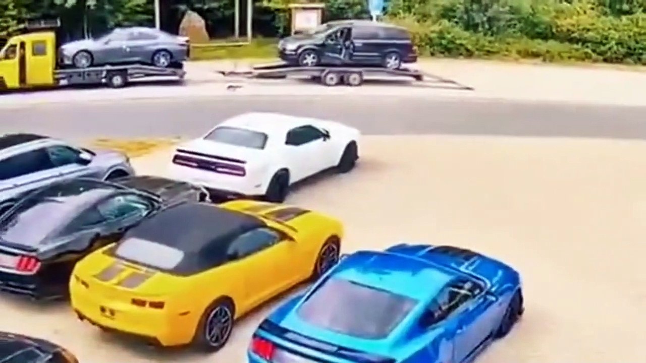 Sale journée au boulot pour ce dépanneur de voiture
