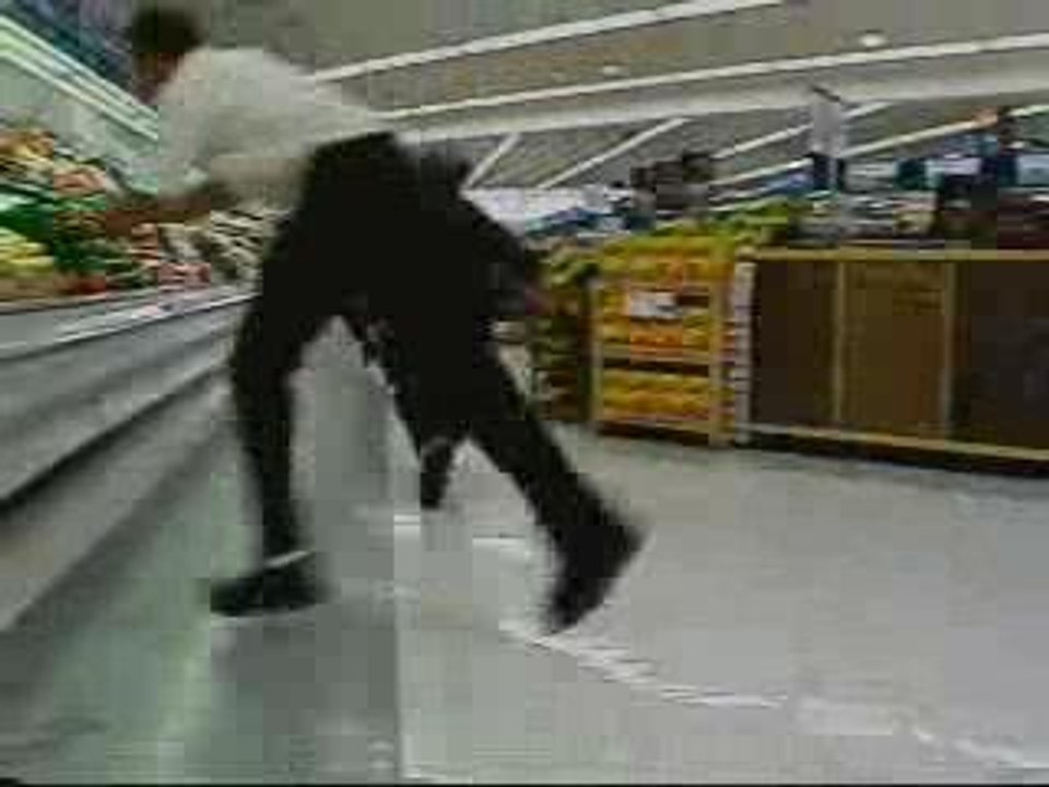 femme en pocket bike