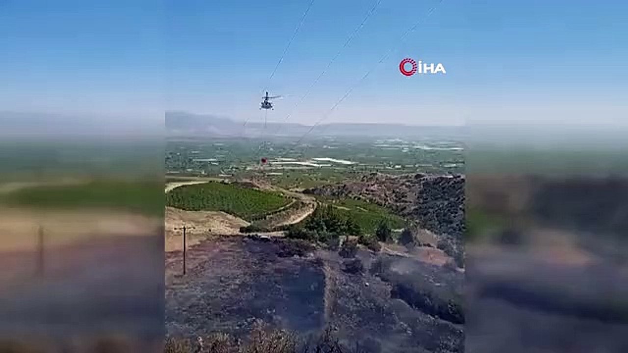 Manisa'da anız yangını makilik alana sıçradı