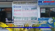 Miris! Siswa SDN di Bandung Barat Belajar Beralaskan Karpet dan Meja Lipat