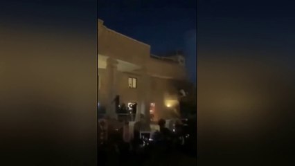 وزارة الخارجية العراقية تدين حادثة حرق سفارة #السويد بـ #بغداد  #العربية