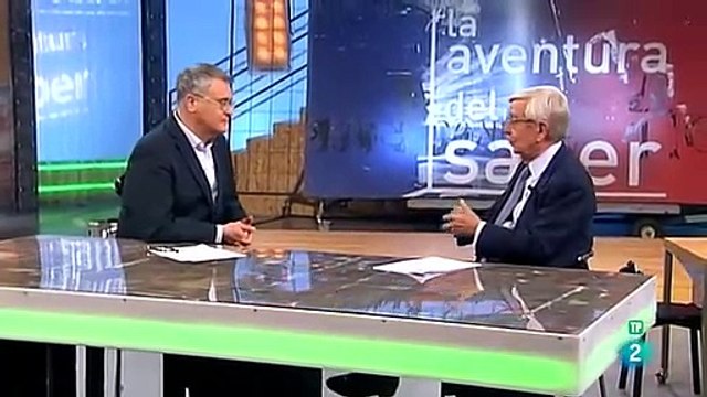 El arte de servir los alimentos. La importancia de servir bien una mesa. Profesionales de sala