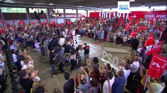 In Spagna sta tornando il bipolarismo? Ecco perché gli elettori scelgono socialisti e popolari