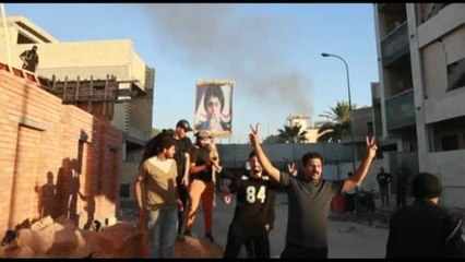 A Baghdad manifestanti danno fuoco ad ambasciata Svezia