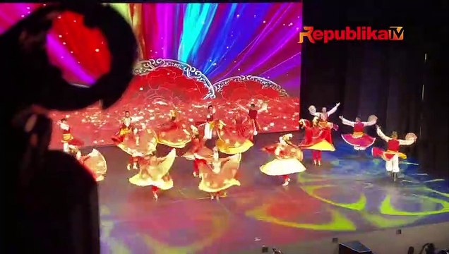 Pentas Seni Muslim Xinjiang Pererat Hubungan Indonesia dan Cina