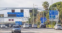 Bruselas aclara que el plan de recuperación prevé que España introduzca peajes en autovías