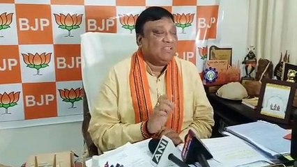 वीडियो स्टोरीः  विदाई की बेला में सरकार ने कर्मचारियों को थमाया लॉलीपॉप