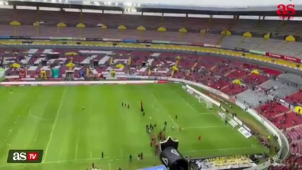 Watch: Terrible pitch quality ahead of the game between Atlas and Sporting de Gijón