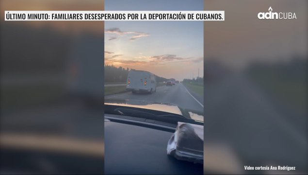 Último minuto: familiares desesperados por la deportación de cubanos
