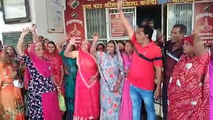 पीने के पानी की मांग, कॉलोनी वासियों ने किया हंगामा,अधिकारियो से हुई लंबी बहस