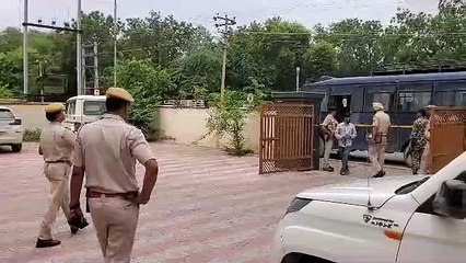 फिरौती मांगने का आरोपी रितिक बॉक्सर अदालत में पेश, भेजा जेल