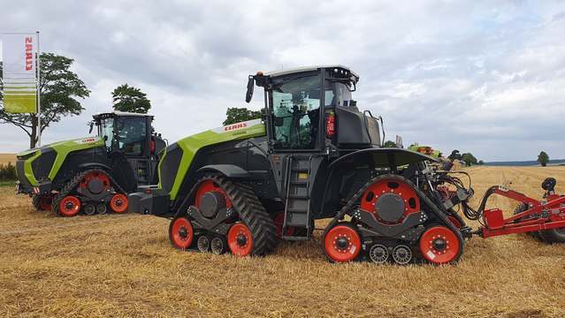 Claas Xerion 12.650 : 653 ch de puissance dans les champs !
