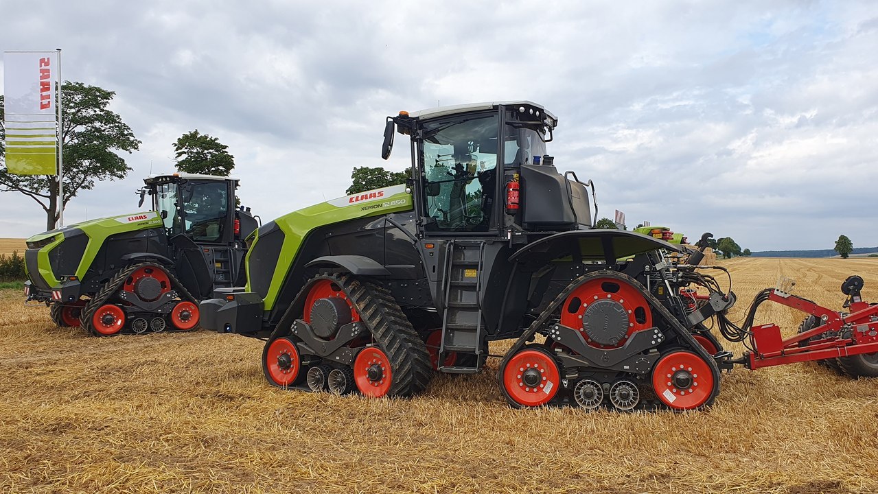 Claas Xerion 12.650 : 653 ch de puissance dans les champs !