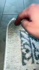 ¡Soluciona en minutos una alfombra con esquina levantada! 🛋️