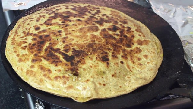 Aloo Paratha Recipe Dhaba Style | Aloo Paratha Recipe | 2 Type Ke Aloo Paratha Banane Ka Tarika in Urdu - Hindi