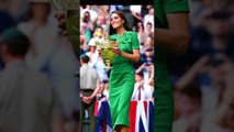 Kate Middleton looked stunning in this fitted green Roland Mouret Short Sleeve Stretch Cady