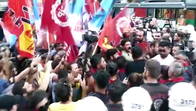 İzmir'de Suruç anmasına polis müdahalesi: 13 kişi gözaltına alındı