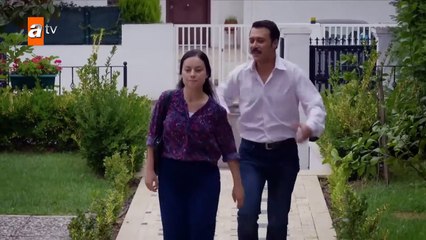 185. Huerfanas (Kirgin Cicekler), en español