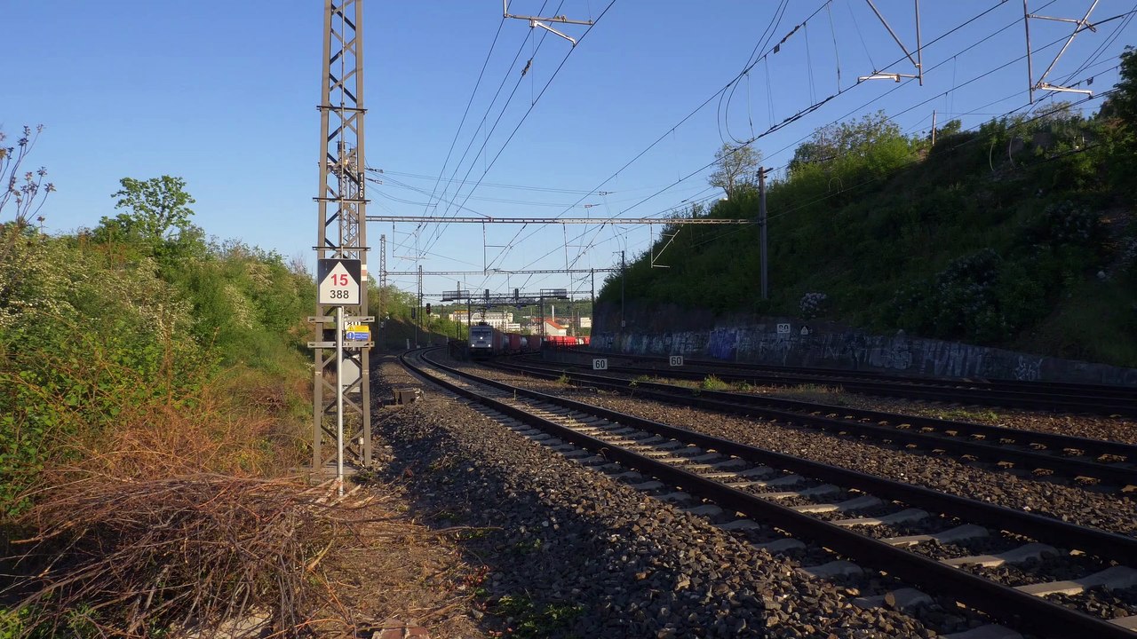 Train Video