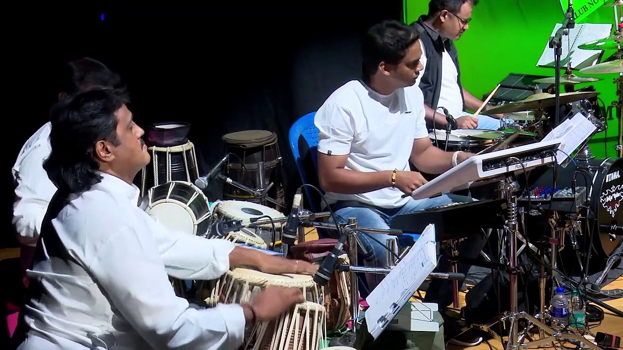 Sau Saal Pehle Mujhe Tumse Pyaar Tha // Saurav  KIshan and Sangeeta Melekar Live Cover Evergreen Romantic Love Song