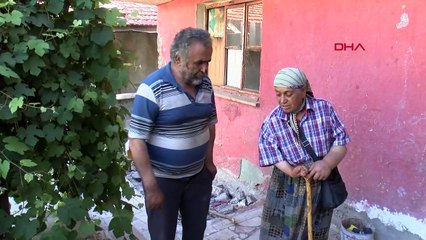 Hayvansever çift evden çıkarılınca otelde kaldı, besledikleri hayvanlar sahiplenildi