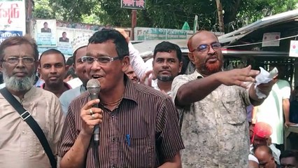 মাধ্যমিক শিক্ষা জাতীয়করণে আন্দোলনরত শিক্ষকদের গান