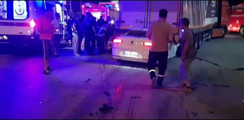 Tırın altına giren otomobilin sürücüsü hayatını kaybetti