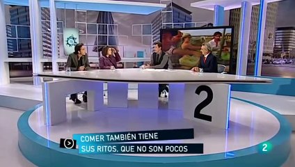 Comer es un acto social. Compartir mesa y mantel es una forma de socializar. Mesa de diario y formal