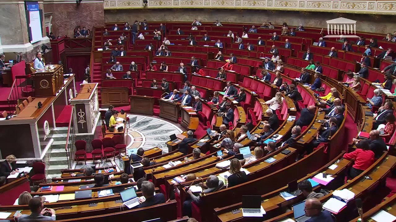 2ème séance : Accélération de la reconstruction des bâtiments dégradés lors des violences urbaines (suite) ; Industrie verte (suite)  - Jeudi 20 juillet 2023