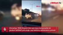 Şaşkına çeviren görüntü! Kamyonet kasasında 15 kişi yolculuk yaptı